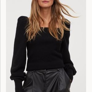 NWT H&M puff sleeve sweater